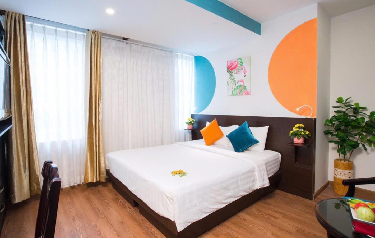 Khách sạn Sunrise 3*